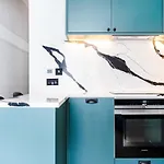 2 Bedroom Near Victoria Station - 3
