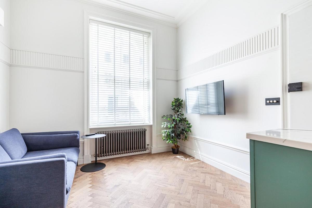 2 Bedroom Near Victoria Station - 3 Appartamento *